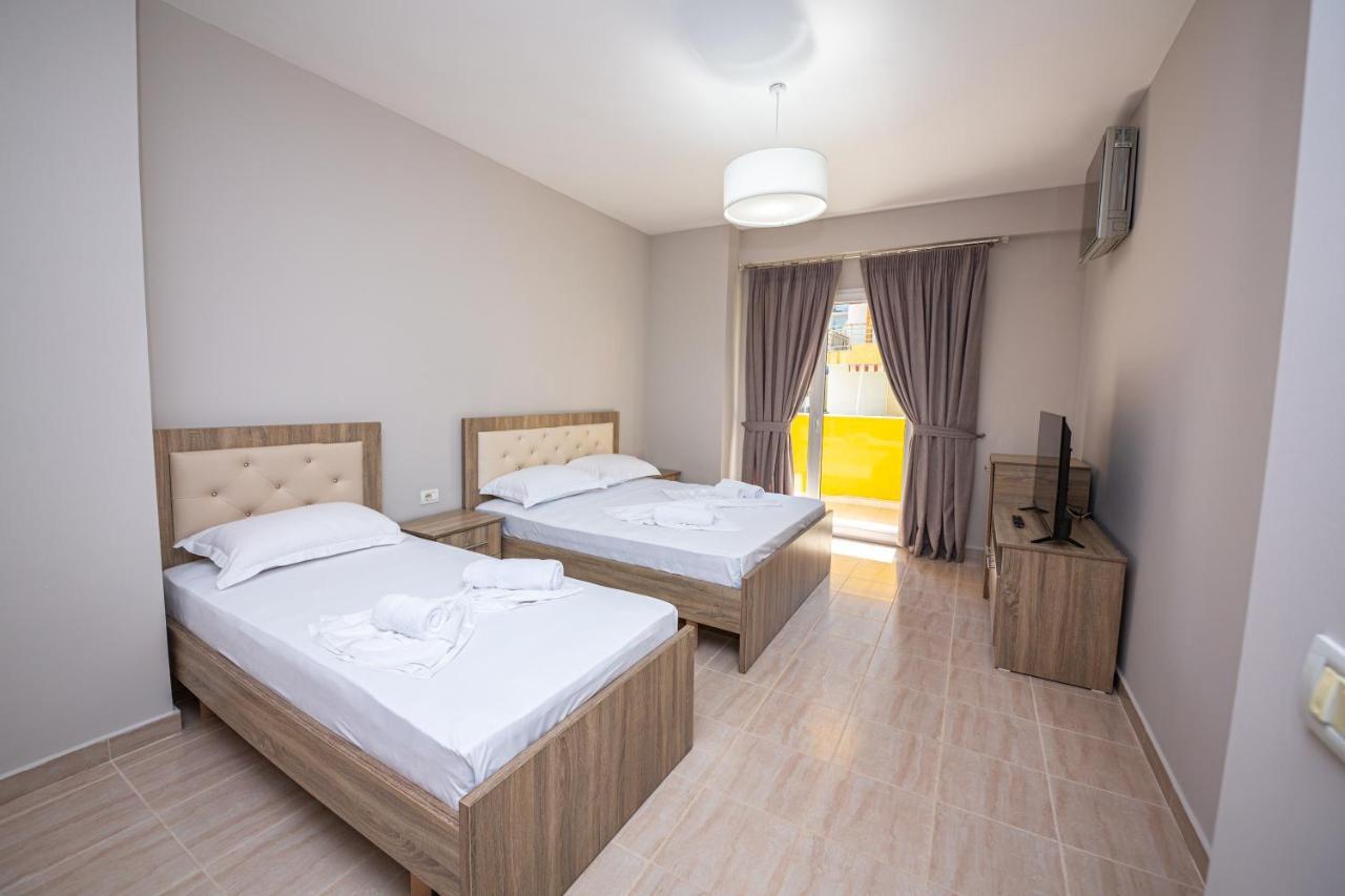 Ponari S Hotel Kryemëdhej Exterior foto