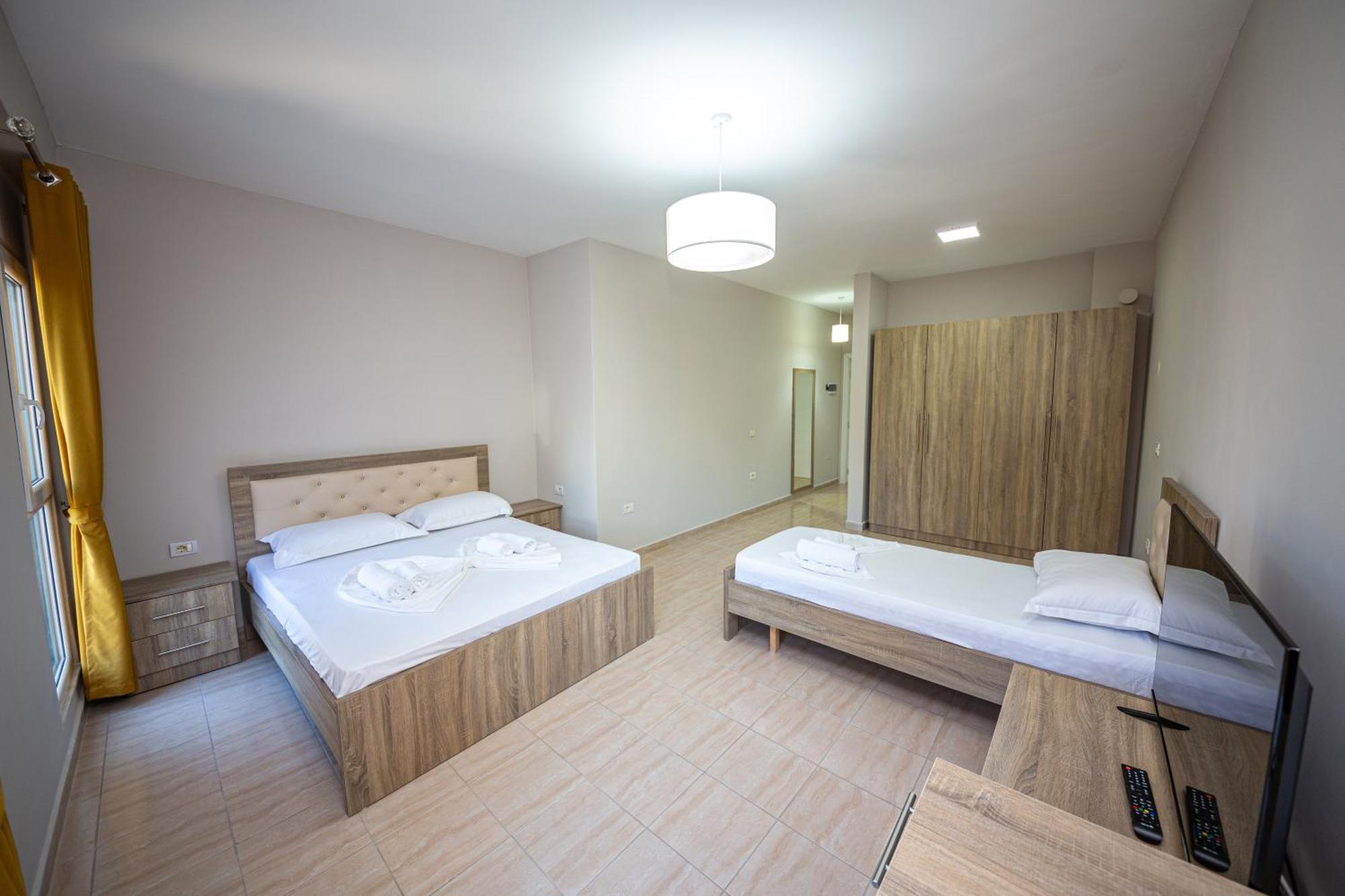 Ponari S Hotel Kryemëdhej Quarto foto